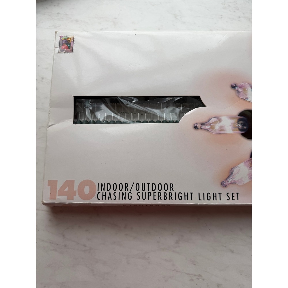 VTG Seasonal Specialties Chasing Christmas Lights 140ct White Holiday Decor